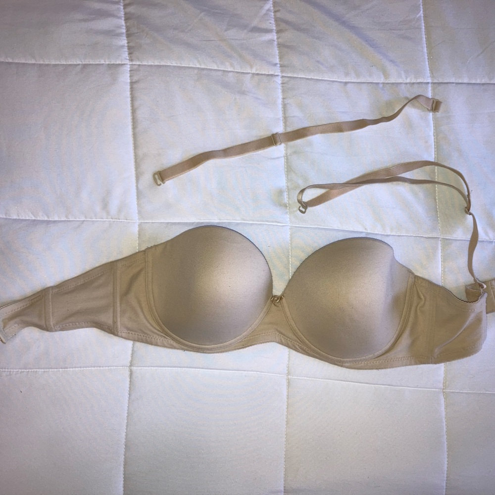 Victoria’s Secret detachable straps bra